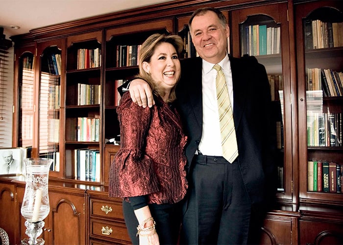 Alejandro Ordóñez arranca campaña con jefe de debate en casa, su esposa Beatriz Hernández