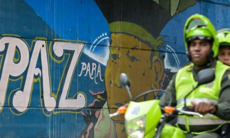 Me cago en tus muertos