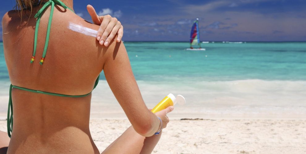 ¡Tomar el sol sin cuidarse puede significar cáncer de piel!