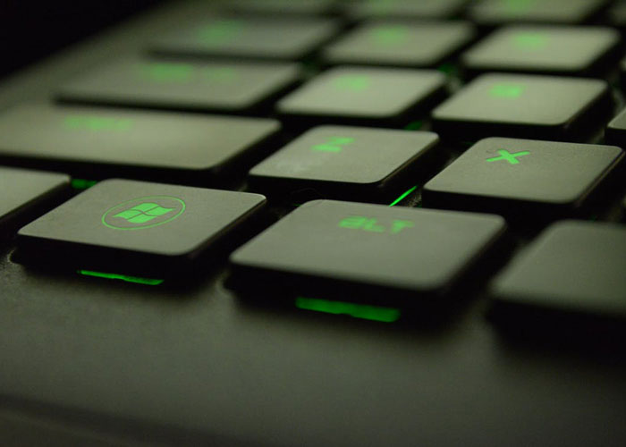 Una realidad naciente en Colombia: juegos virtuales que inducen a la muerte