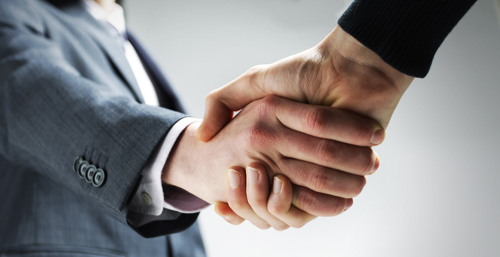 Evasión del impuesto departamental de registro en contratos mercantiles