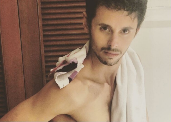 El periodista que subió sus fotos íntimas a Instagram