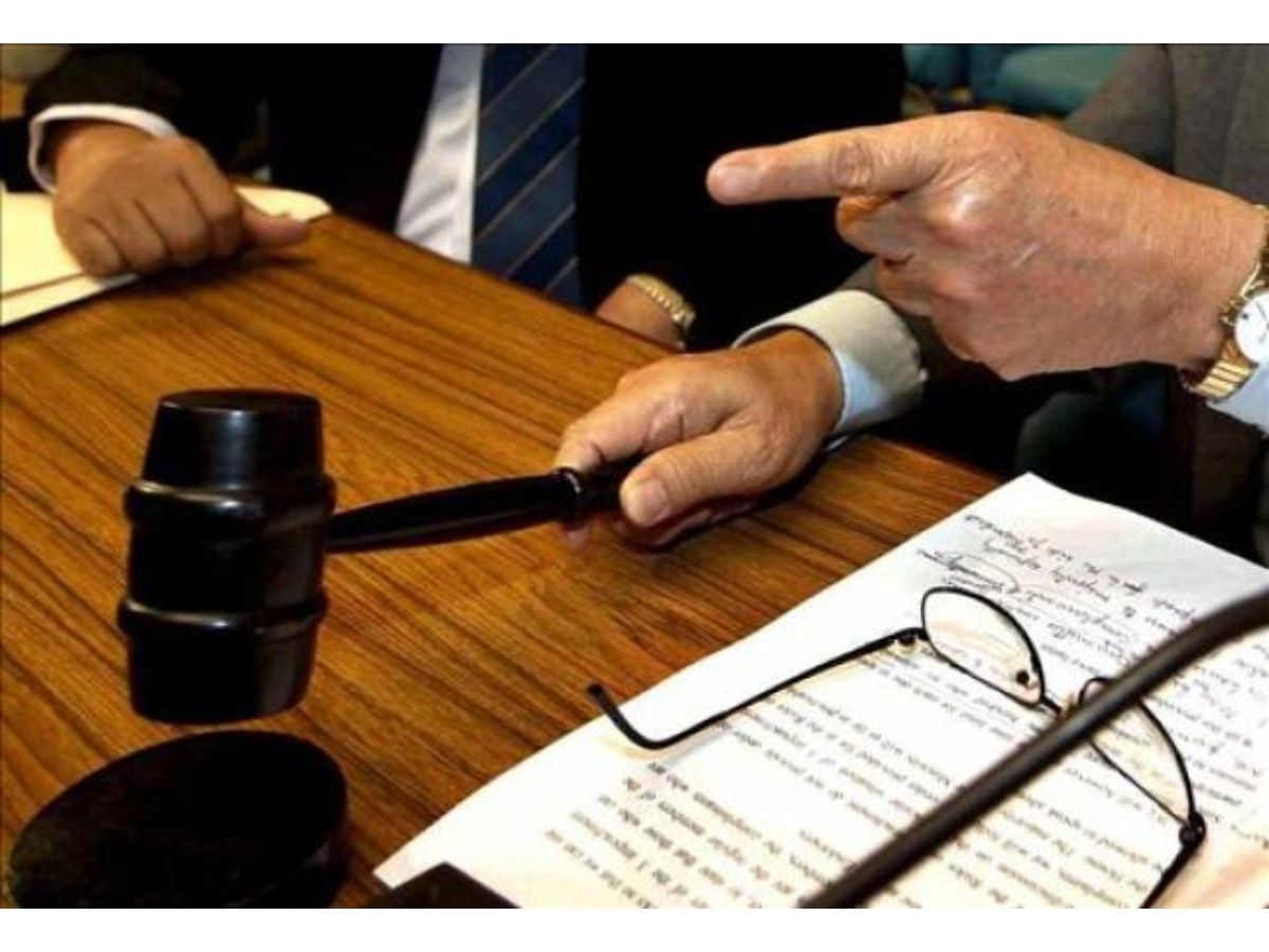 ¿Cuál es la naturaleza jurídica de los jueces de control de garantías?