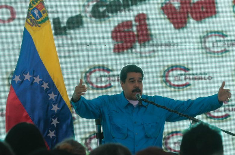 Venezuela arde mientras Maduro canta “Despacito”