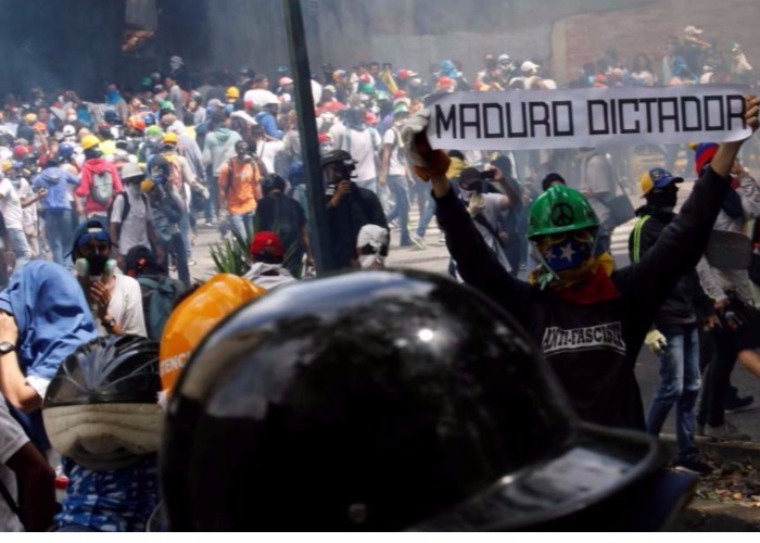 Pobre Venezuela. Casi como Colombia