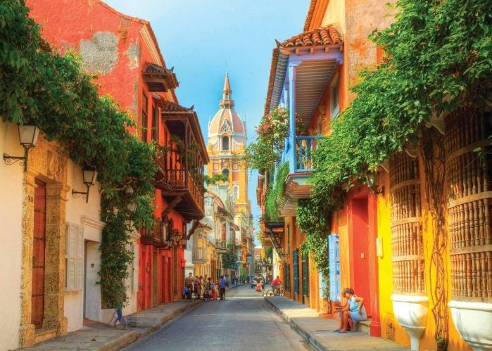 Los turistas en Cartagena: la gallina de los huevos de oro