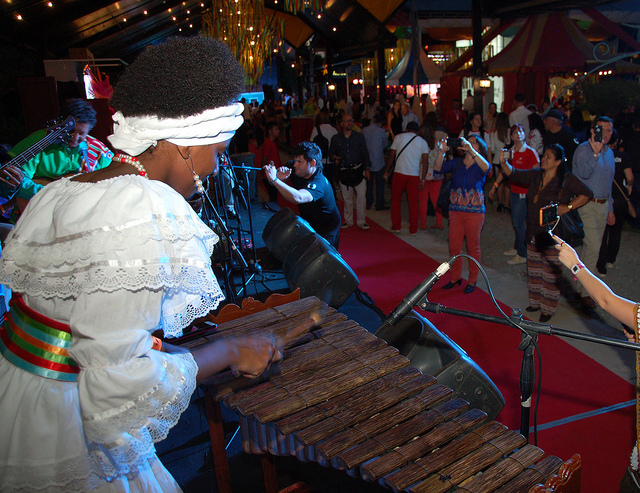 El Valle no es caña. Es mar, cordillera, marimbas, ritmo y mucho talento - -- Las2orillas - El Valle no es caña. Es mar, cordillera, marimbas, ritmo y mucho talento