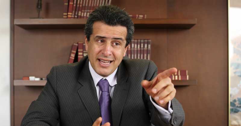 Entran otros dos senadores a la contienda presidencial liberal