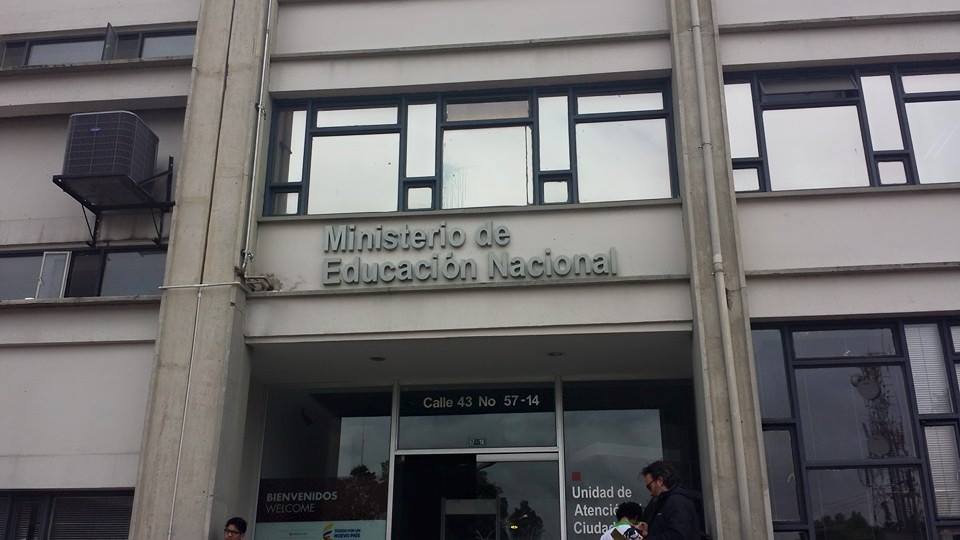 La pedagogía a la luz de los profesionales no licenciados en Colombia