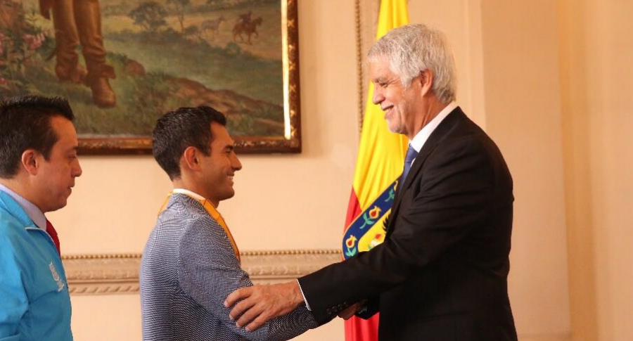 La despreciable respuesta de Peñalosa al campeón mundial de marcha