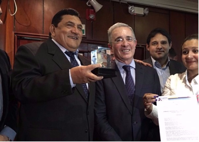 Poncho Zuleta deja plantada por segunda vez a las Farc