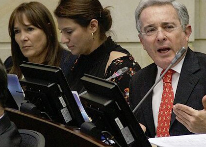 Uribe, con la bancada más grande del Senado