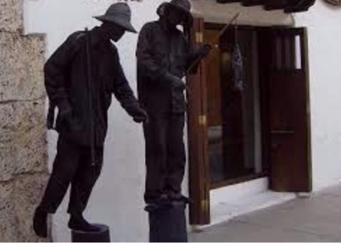 Una mano no tapa la otra: ¡ño y ño!