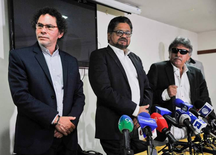 FARC y Gobierno: dejen de burlarse de las víctimas