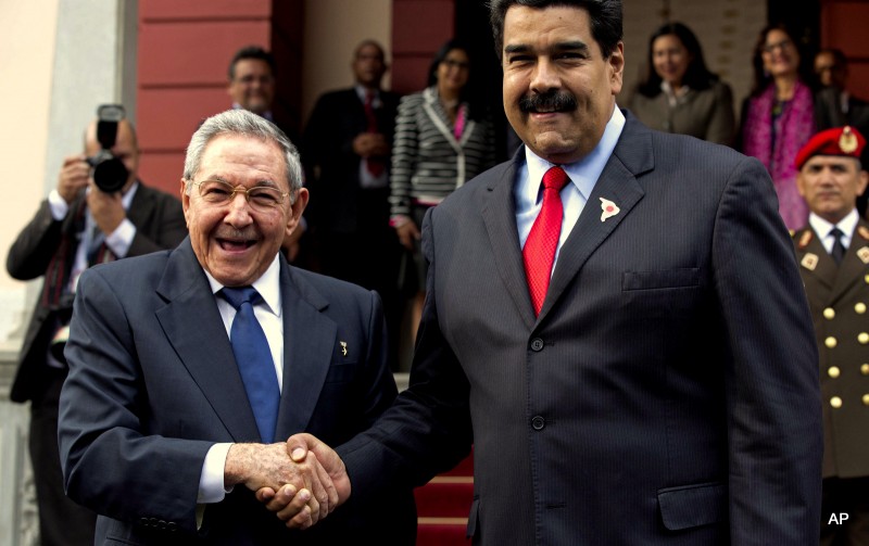 Cuba y Venezuela, una relación estratégica para apuntalar dos dictaduras