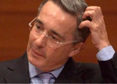  - Las tres del tintero