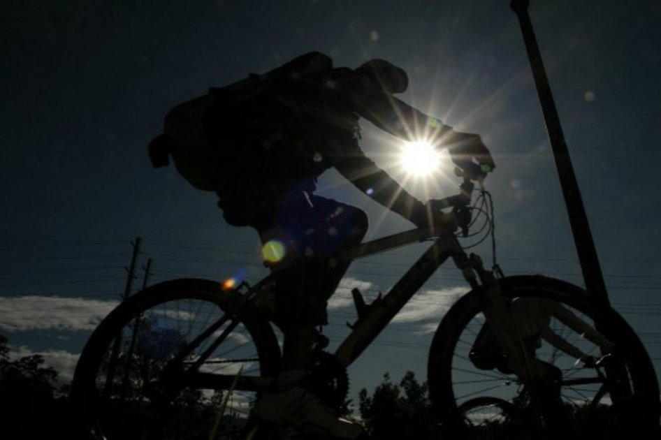 A los ciclistas solo nos salvará la solidaridad