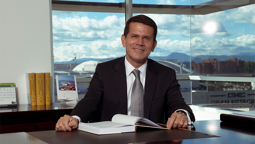 Alfredo Bocanegra, acorralado por el escándalo, tuvo que irse de Aerocivil