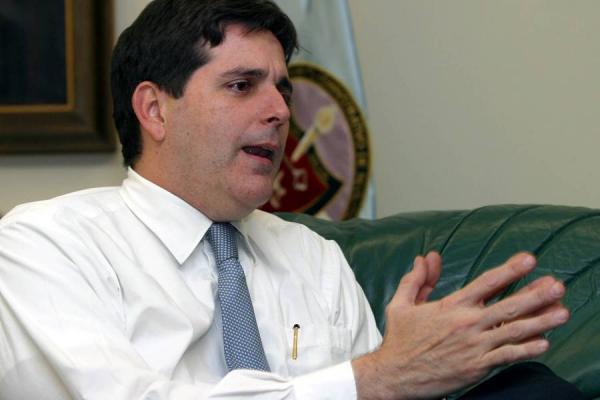 Jorge Noguera busca que la justicia internacional opere a su favor