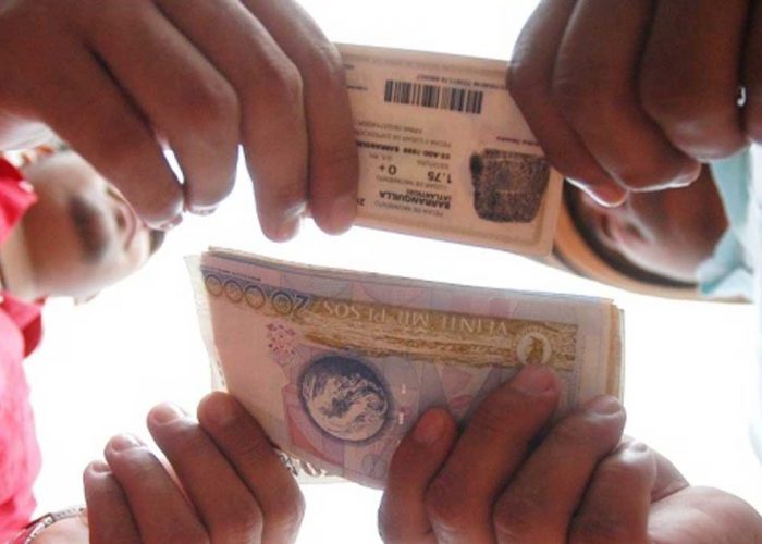 El que paga para llegar, llega para robar: así es la politiquería