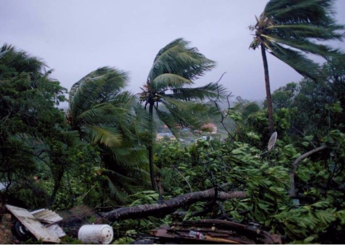 No son un castigo terremotos y huracanes