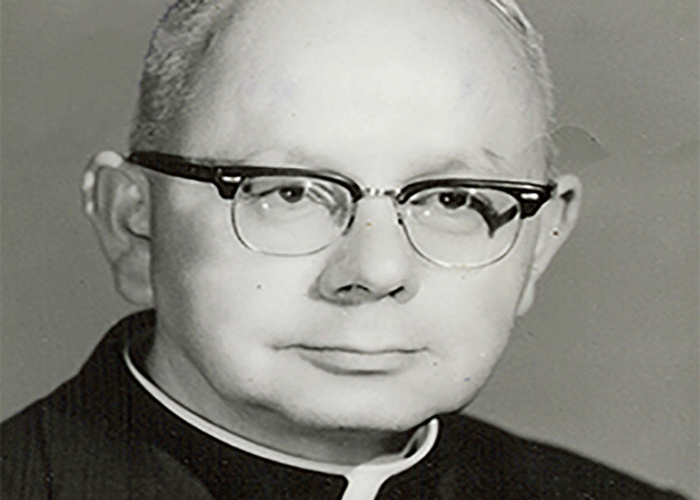 José Rafael Arboleda S.J.: entre los libros y el periodismo de la Javeriana