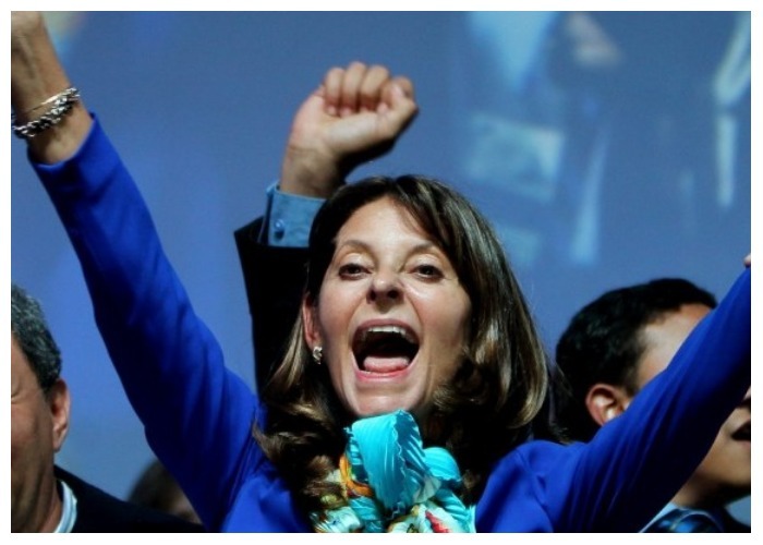 Marta Lucía Ramírez se suma a los 27 candidatos presidenciales que van por firmas