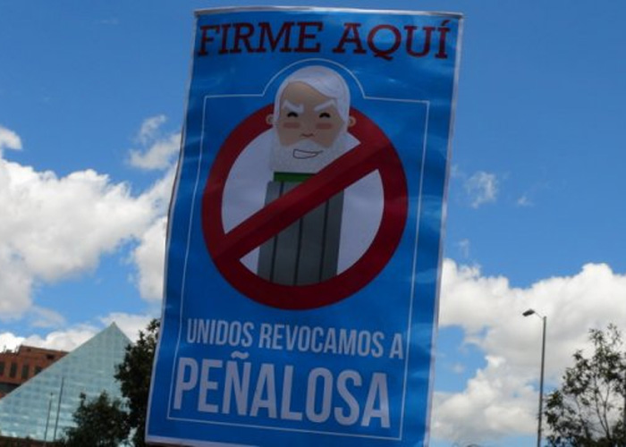 Comité revocatorio de Peñalosa pretendió sustentar su contabilidad hasta con publicaciones de Facebook