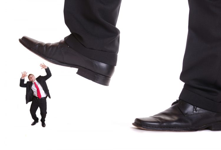 Quien descolonice a los descolonizadores un buen descolonizador será