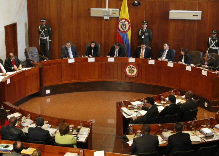 ¿Se blindó jurídicamente el proceso de paz?