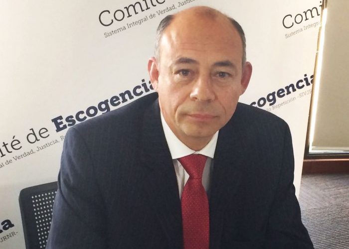 Dura crítica al nuevo fiscal de la JEP, militares no confían en él