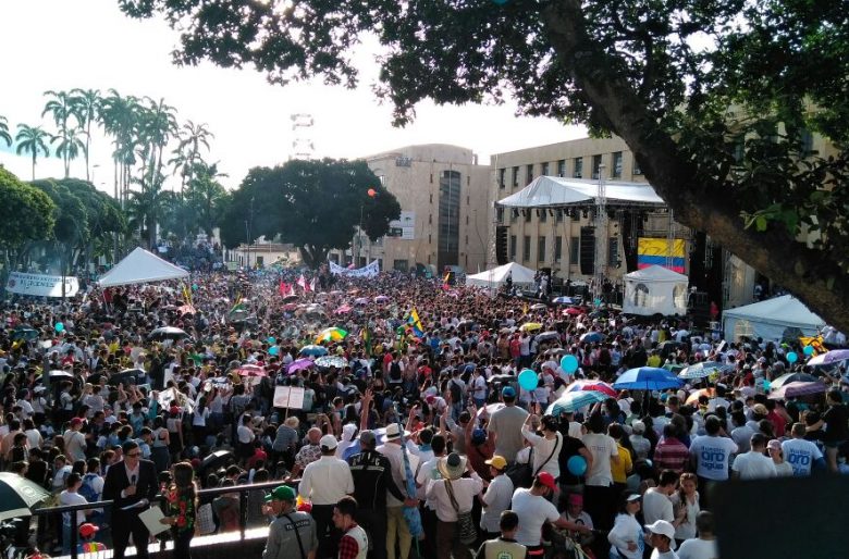 Marcha masiva por el agua en Bucaramanga, sigue la lucha ambiental y económica