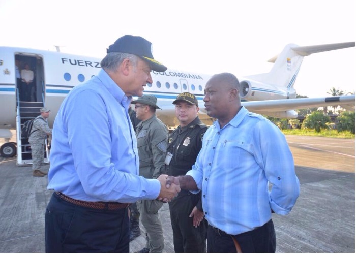 Vicepresidente Naranjo y cúpula de la Fiscalía viajan a Tumaco