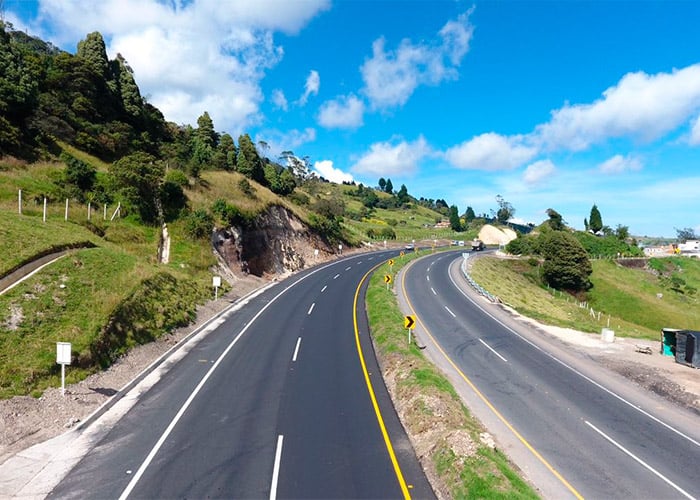 Autopista Bogotá - Tunja: La autopista de la muerte animal