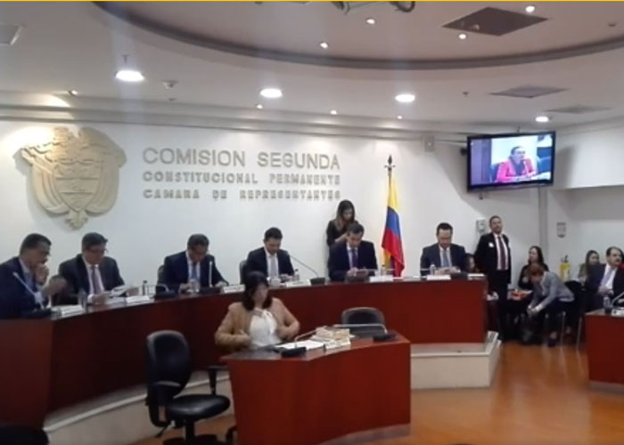 Nadie ha dicho nada sobre el debate de control político del impuesto de timbre a los colombianos en el exterior