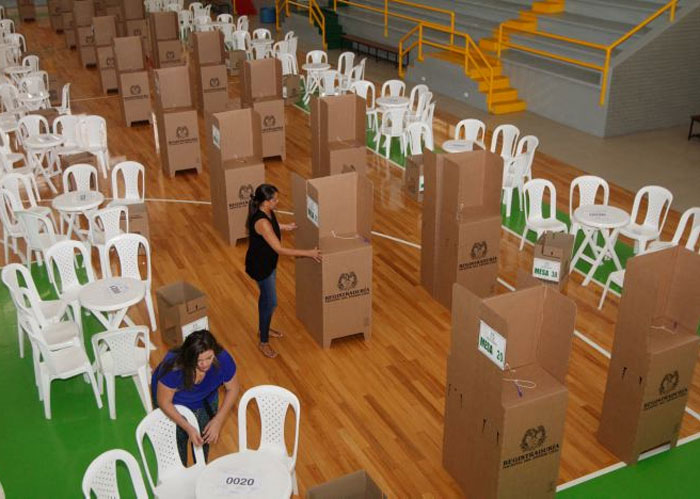 Colombia y su enorme lista de precandidatos