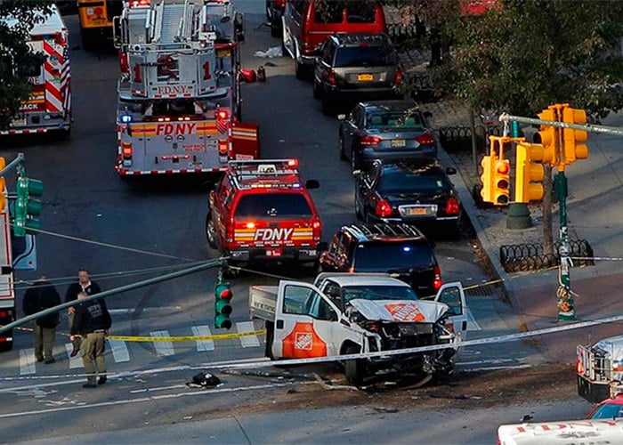 Atentado terrorista en Nueva York el día de Halloween: van 7 muertos y 20 heridos. VIDEO
