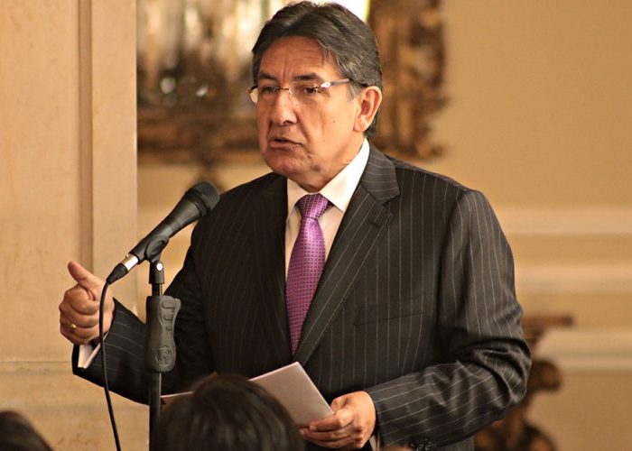 Néstor Humberto Martínez, un fiscal de bolsillo