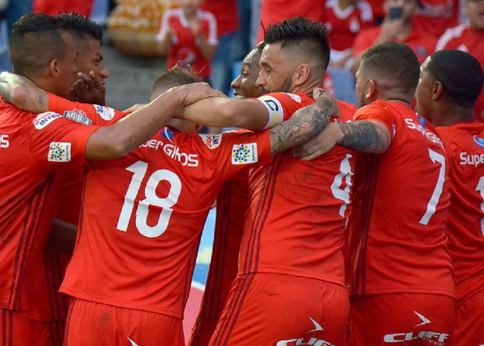 ¿Debe América celebrar la permanencia en primera?