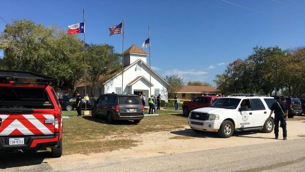 27 muertos deja tiroteo en una iglesia en Texas. Video