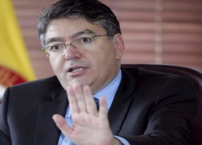  - Las tres del tintero