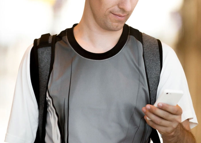 Exguerrillero de las Farc: mi nuevo fusil es un celular