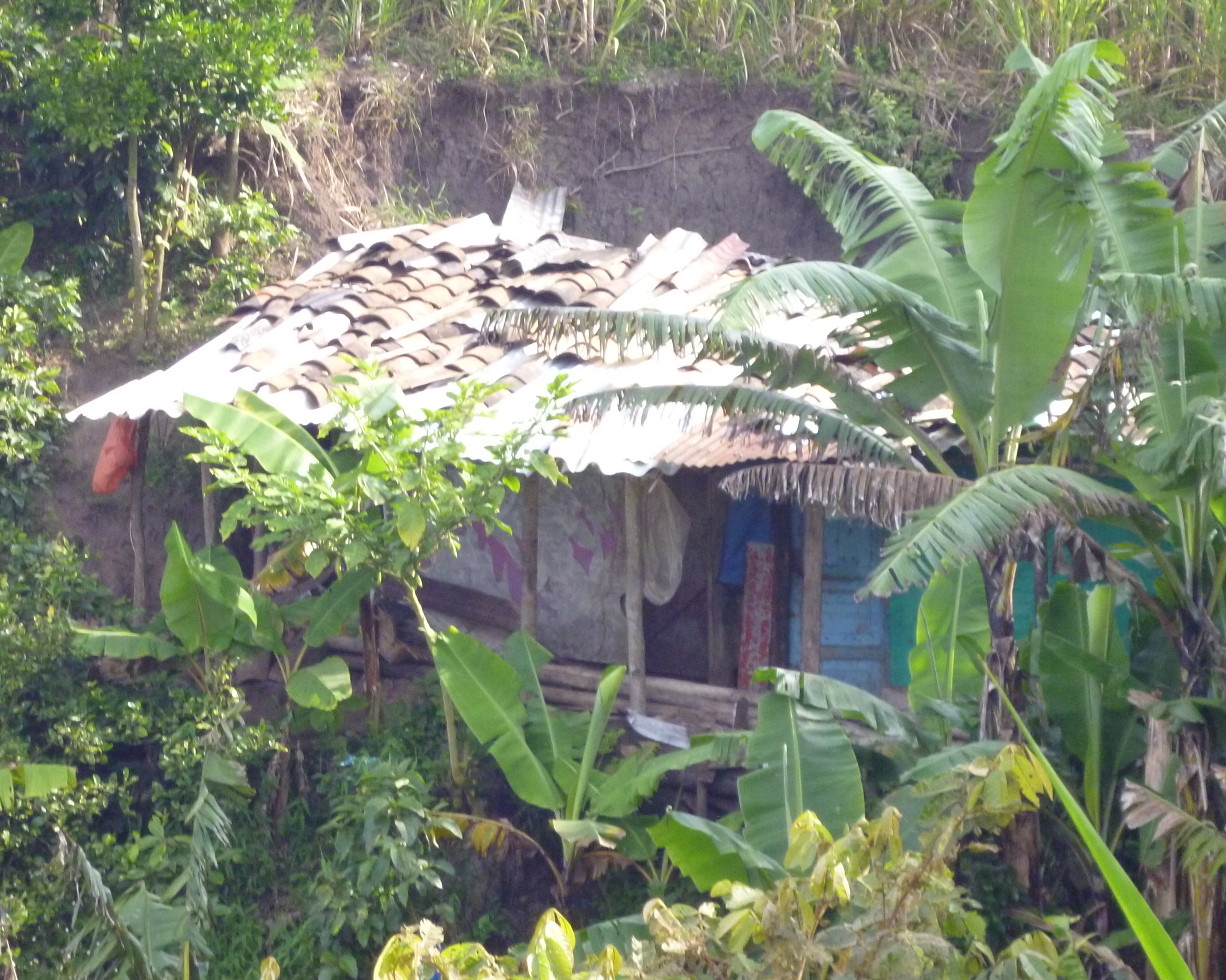 A Heliberto le robaron su pobreza