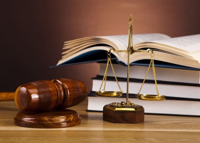 ¿Será que los abogados deben dejar el monopolio de la justicia?
