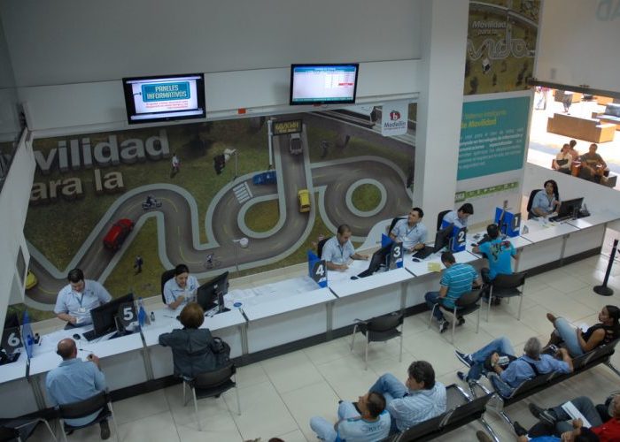 Secretarías de tránsito, el negocio que se lucra de su bolsillo