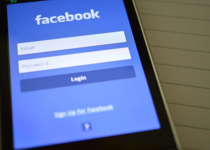 Ante el mal año de Facebook, ¿veremos en el futuro alternativas que no se aprovechen de sus usuarios?