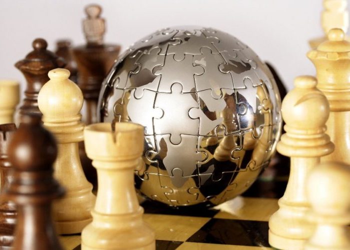 La vieja polaridad sigue funcionando y el primer mundo está jalonando