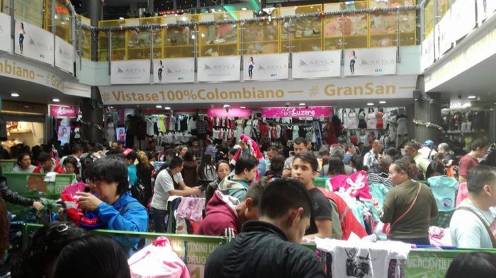 Con jeans levanta-cola y anticelulíticos, los comerciantes de San Victorino derrotaron a los chinos - -- Las2orillas - Con jeans levanta-cola y anticelulíticos, los comerciantes de San Victorino derrotaron a los chinos