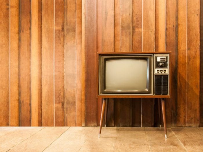 Villota y su televisor, un faro de ilusión para los habitantes del viejo Orocué (Meta)