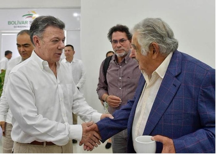 Aciertos y embarradas del primer año de Colombia sin las armas de las Farc